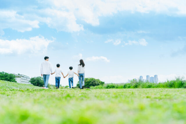 介護で休日が多い施設は？年間休日平均と休みが多い職場の見分け方
