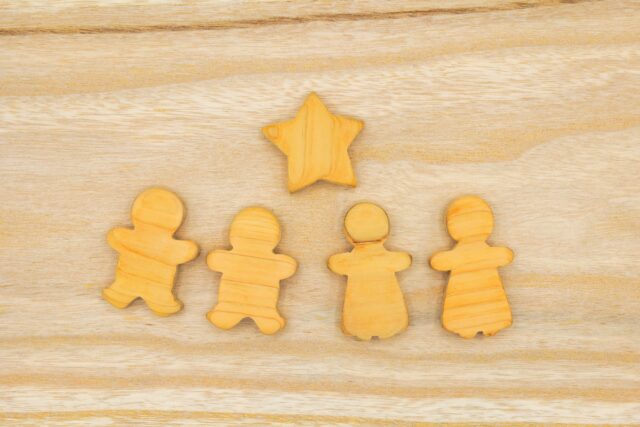 子どもシェルターで働くには？支援員の必要資格や求人の選び方ガイド